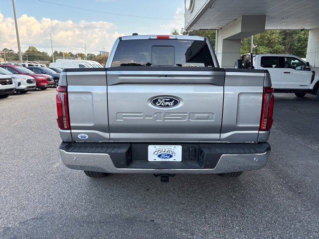 New 2025 Ford F150 Lariat w/ Equipment Group 501A Mid image 8