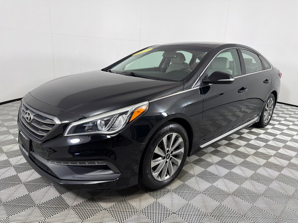 Used 2017 Hyundai Sonata Sport w/ Cargo Package FWD image 7