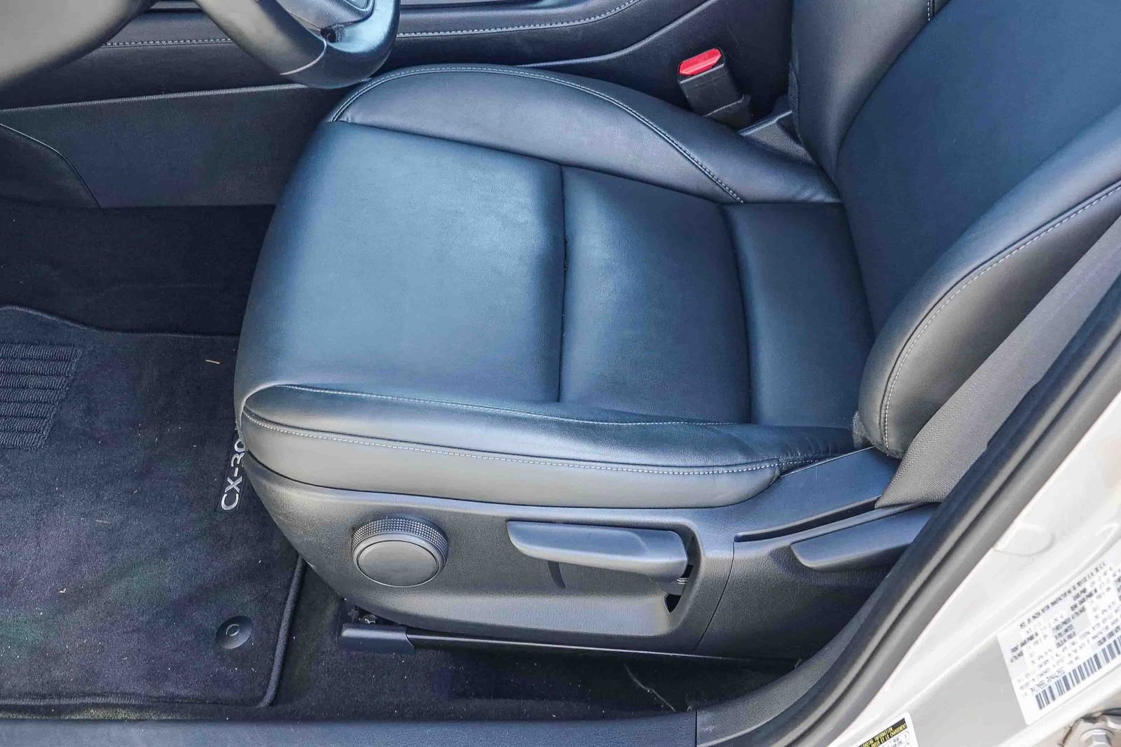 Used 2022 MAZDA CX-30 AWD 2.5 S w/ Select Package image 27
