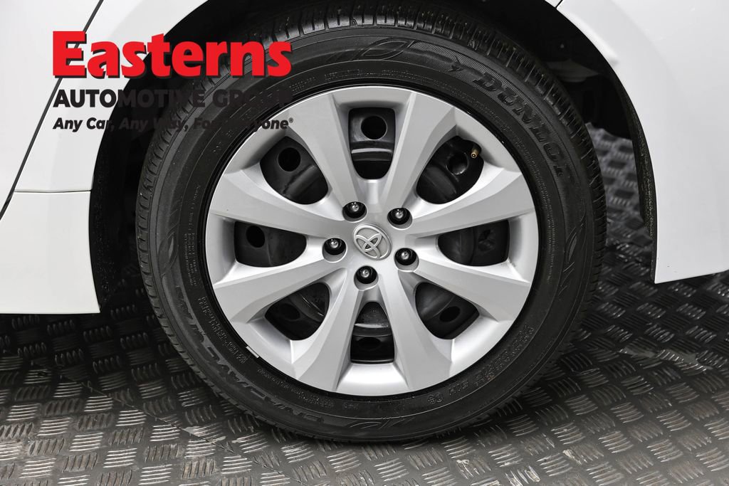 Used 2024 Toyota Corolla LE image 8