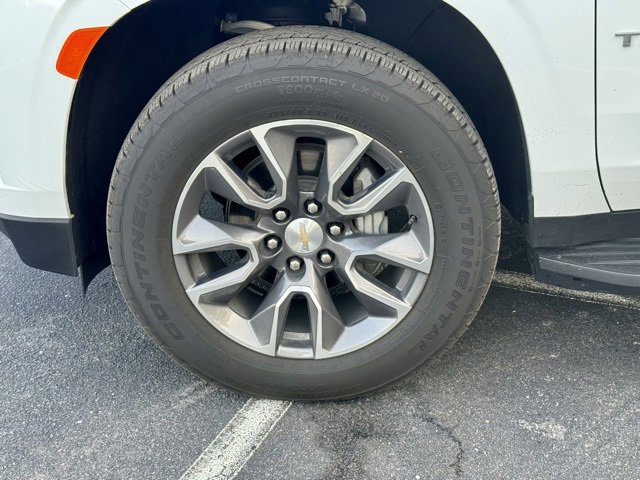 Used 2024 Chevrolet Tahoe LT w/ Luxury Package image 29