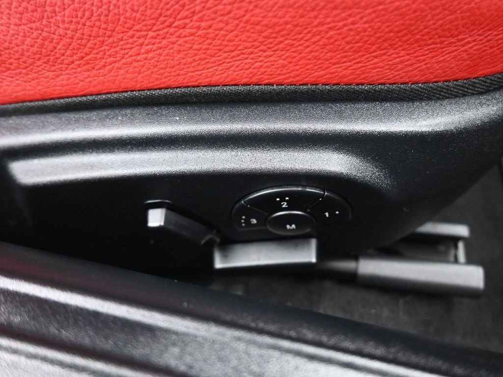Used 2009 Mercedes-Benz SLK 350 image 30