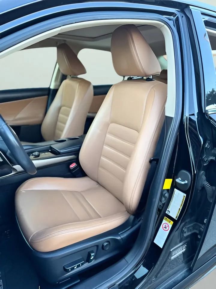 Used 2014 Lexus IS 250 w/ Luxury Package w/Brown Wood RWD image 12