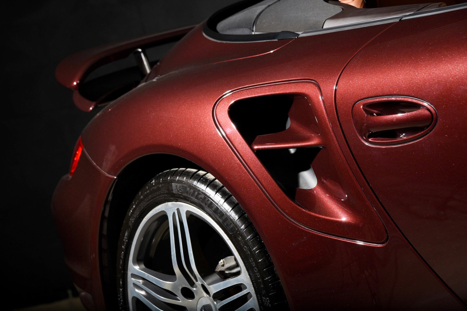 Used 2008 Porsche 911 Turbo image 10