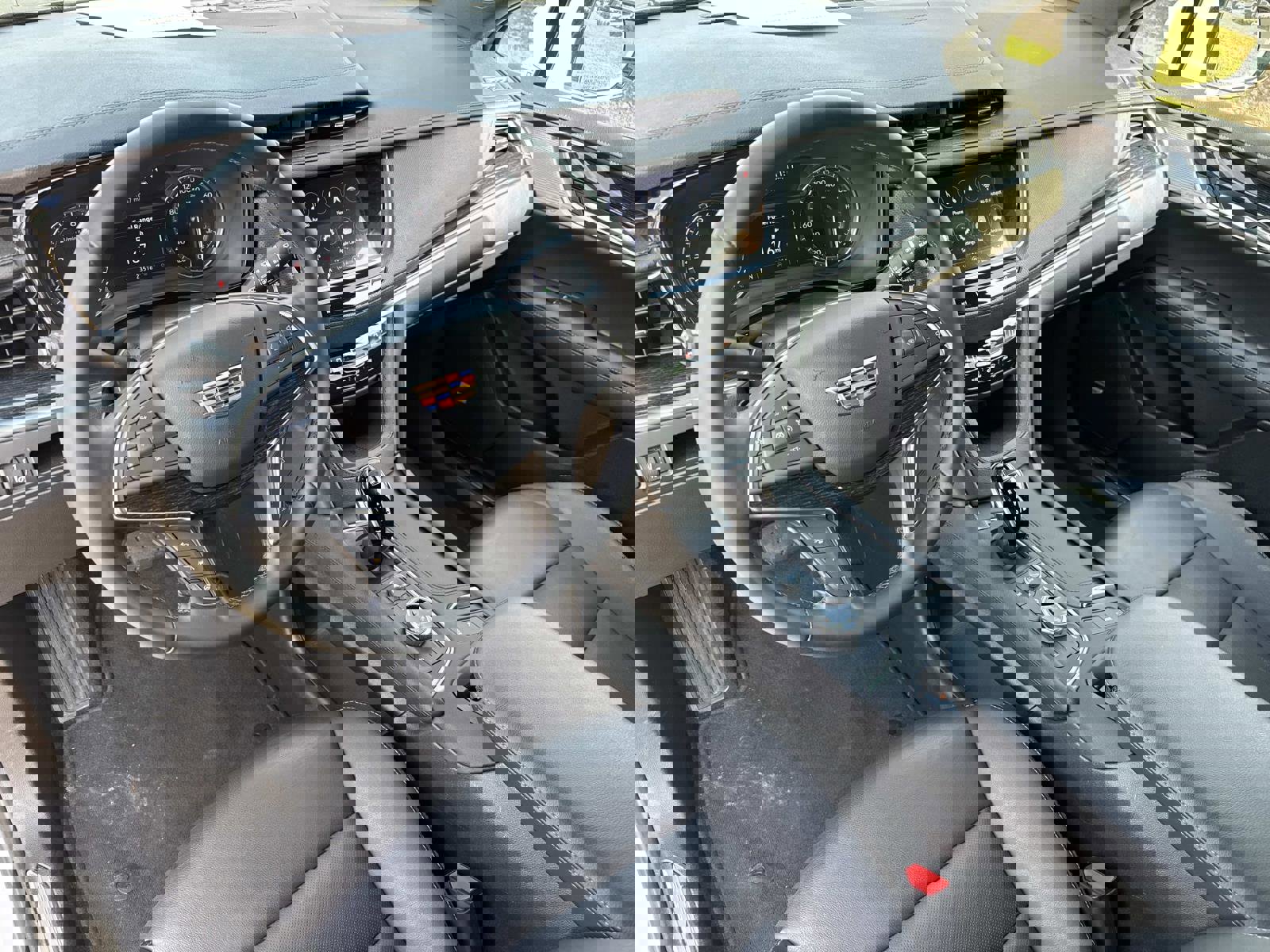 Certified 2025 Cadillac XT5 Premium Luxury image 23