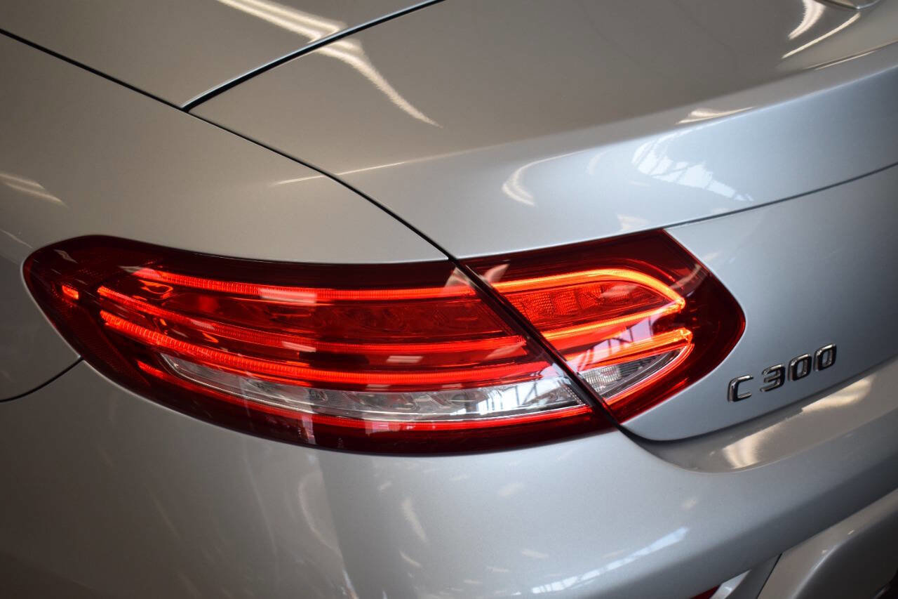 Used 2018 Mercedes-Benz C 300 Cabriolet image 17