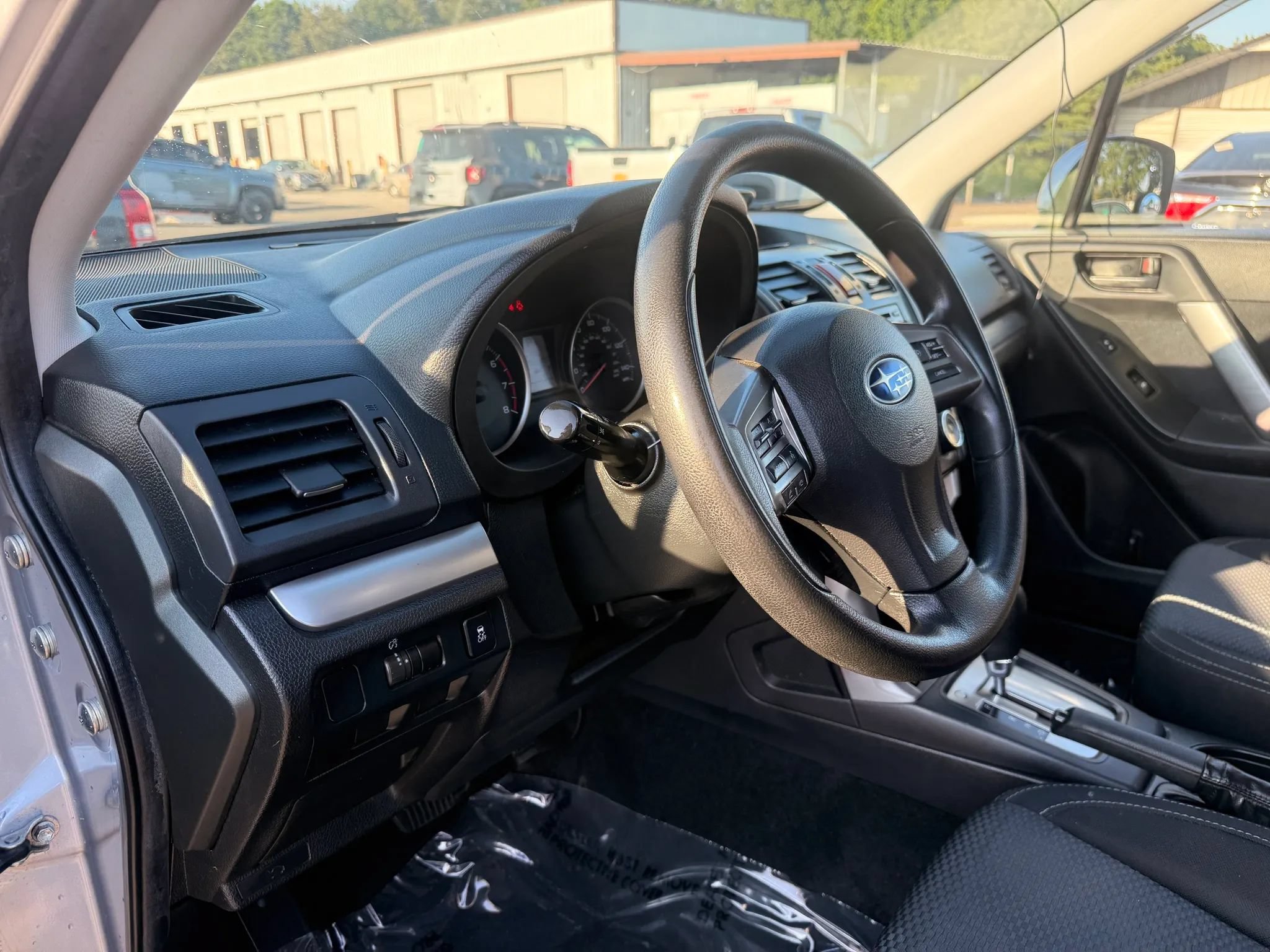 Used 2014 Subaru Forester 2.5i Premium w/ Popular Package #2 AWD/4WD image 17