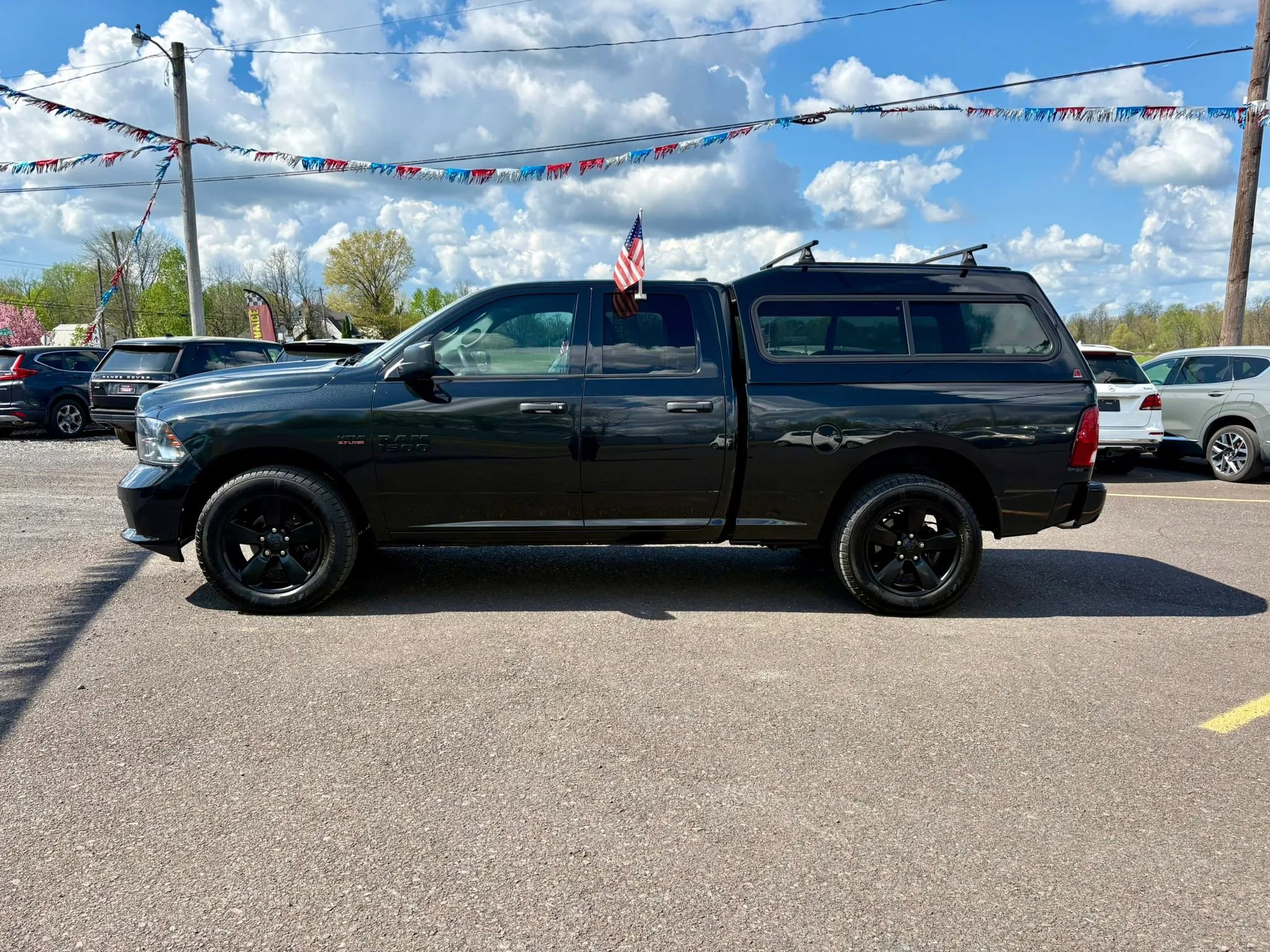 Used 2017 RAM 1500 Express w/ Black Ram 1500 Express Group image 2