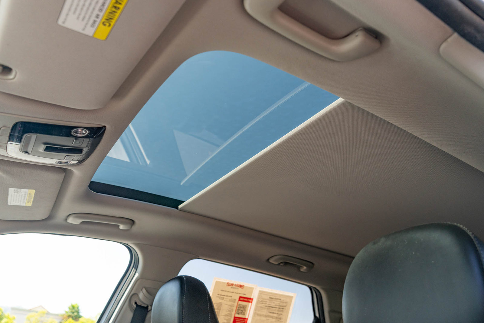 Used 2022 Kia Sorento EX w/ Panoramic Sunroof Package FWD image 29