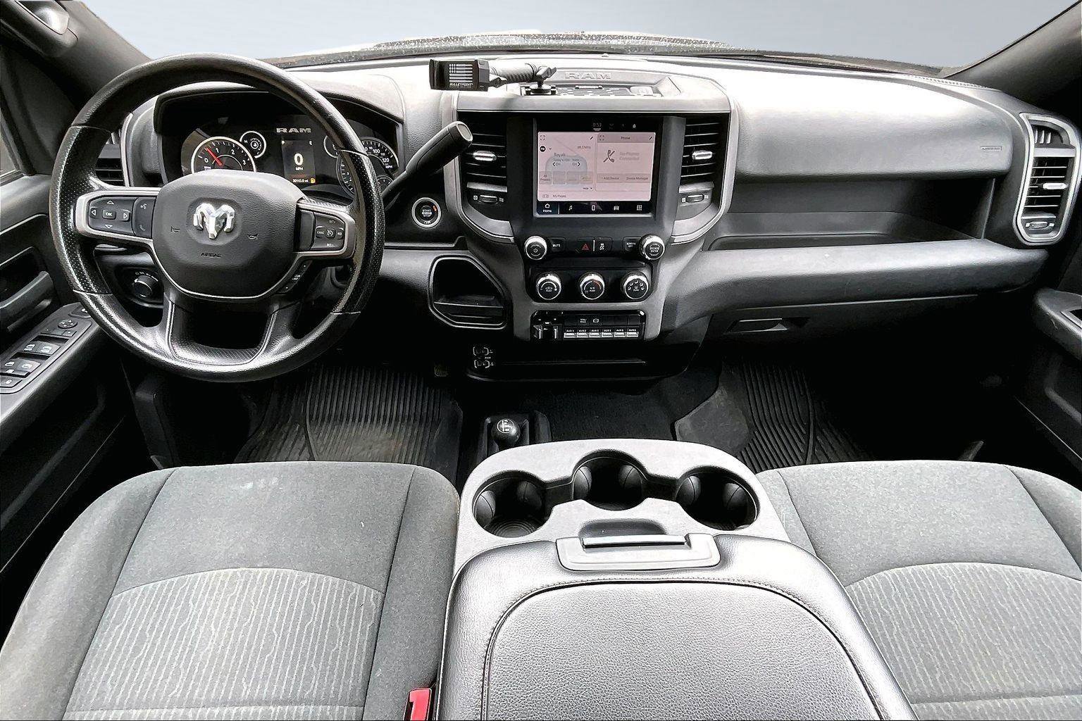 Used 2024 RAM 3500 Tradesman w/ Chrome Appearance Group image 16