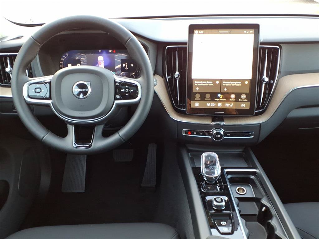 New 2026 Volvo XC60 B5 Plus w/ Protection Package Premier AWD/4WD image 9