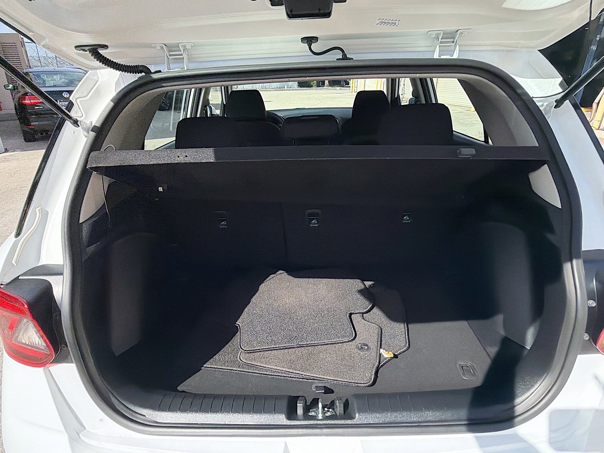 Used 2022 Hyundai Venue SE FWD image 23