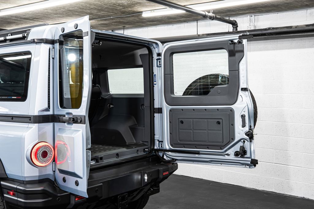 Used 2025 INEOS Grenadier image 16