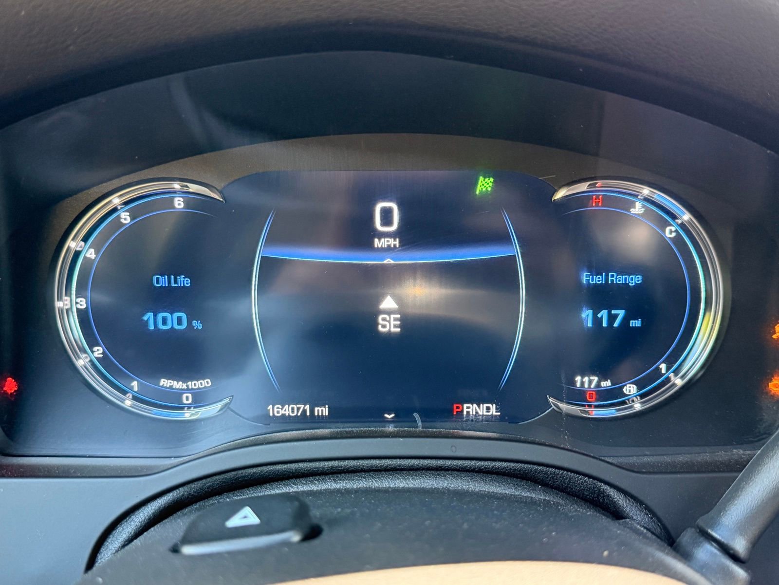 Used 2019 Cadillac Escalade Premium Luxury image 27