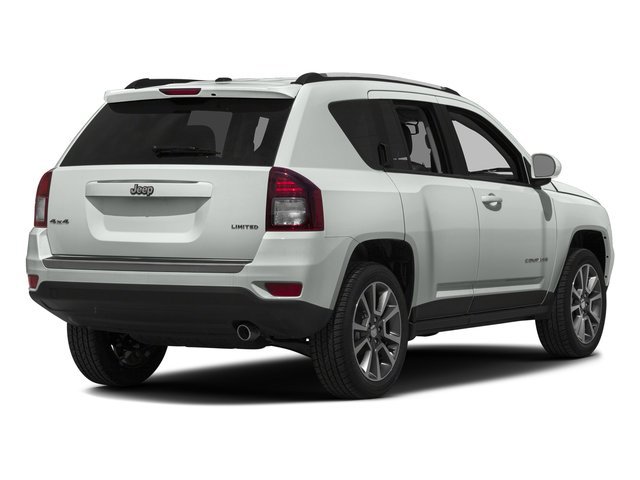 Used 2016 Jeep Compass Latitude AWD/4WD image 2