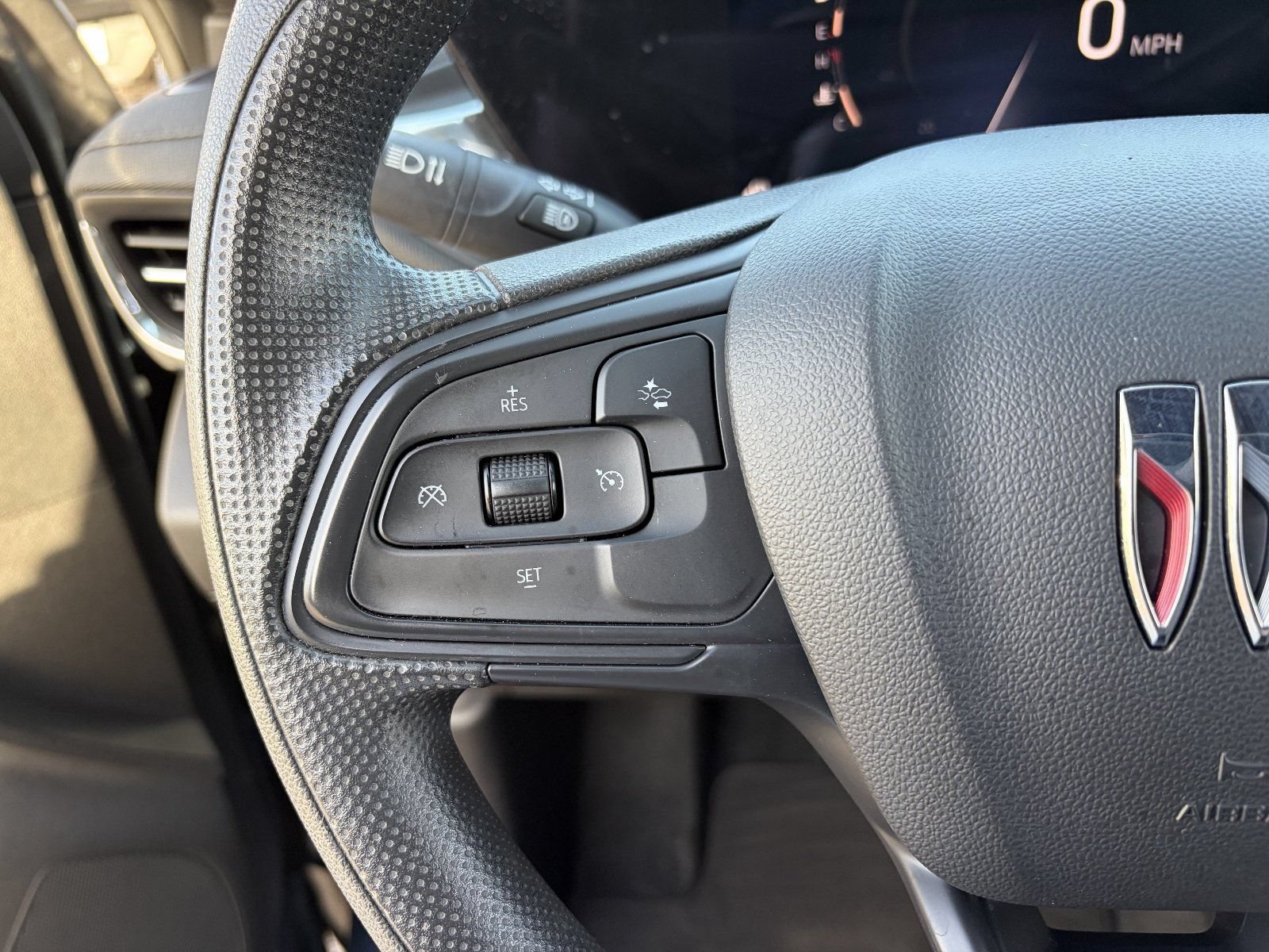 Used 2024 Buick Envista Preferred FWD image 25