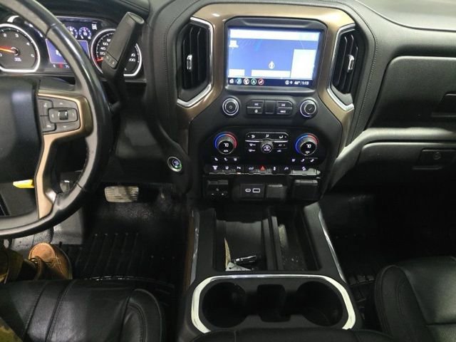 Used 2022 Chevrolet Silverado 2500 High Country w/ Safety Package II image 14