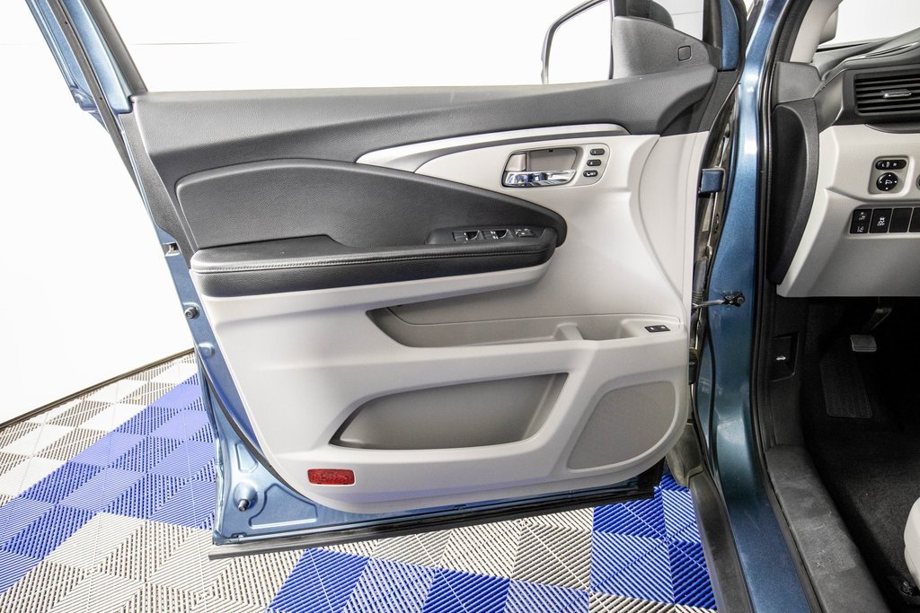 Used 2021 Honda Pilot Special Edition image 8