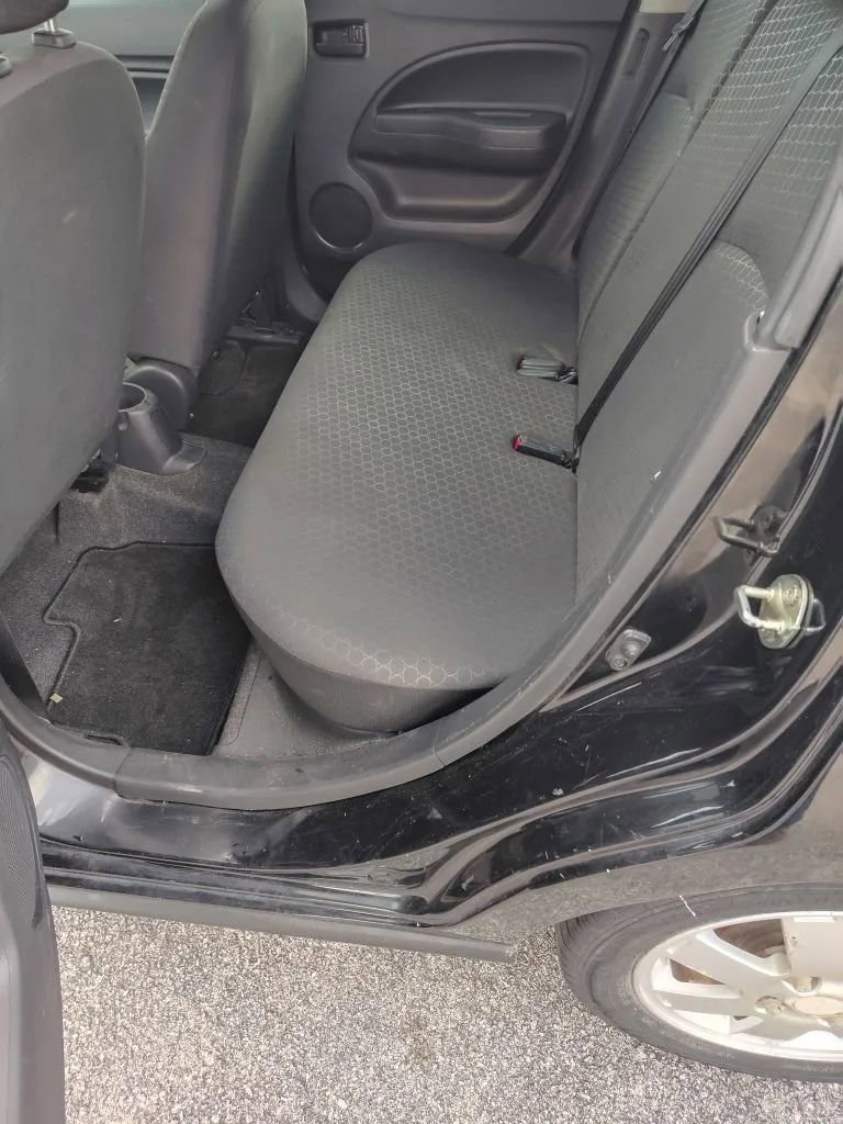Used 2014 Mitsubishi Mirage DE image 6