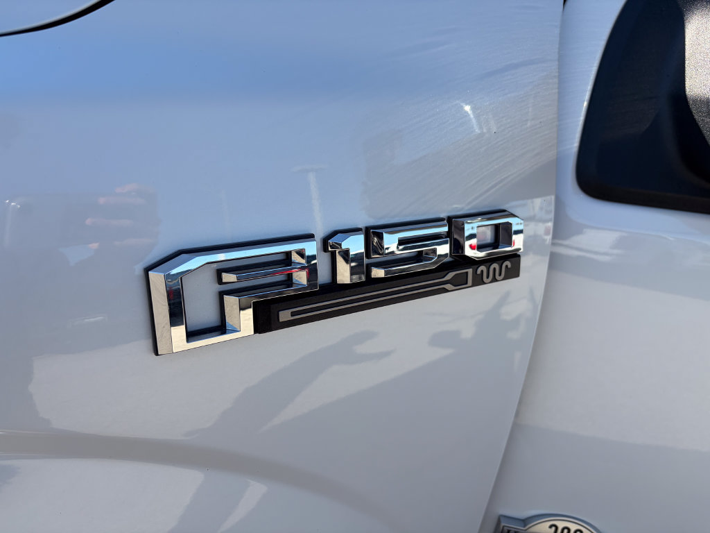 Certified 2019 Ford F150 King Ranch w/ Equipment Group 601A Luxury AWD/4WD image 35
