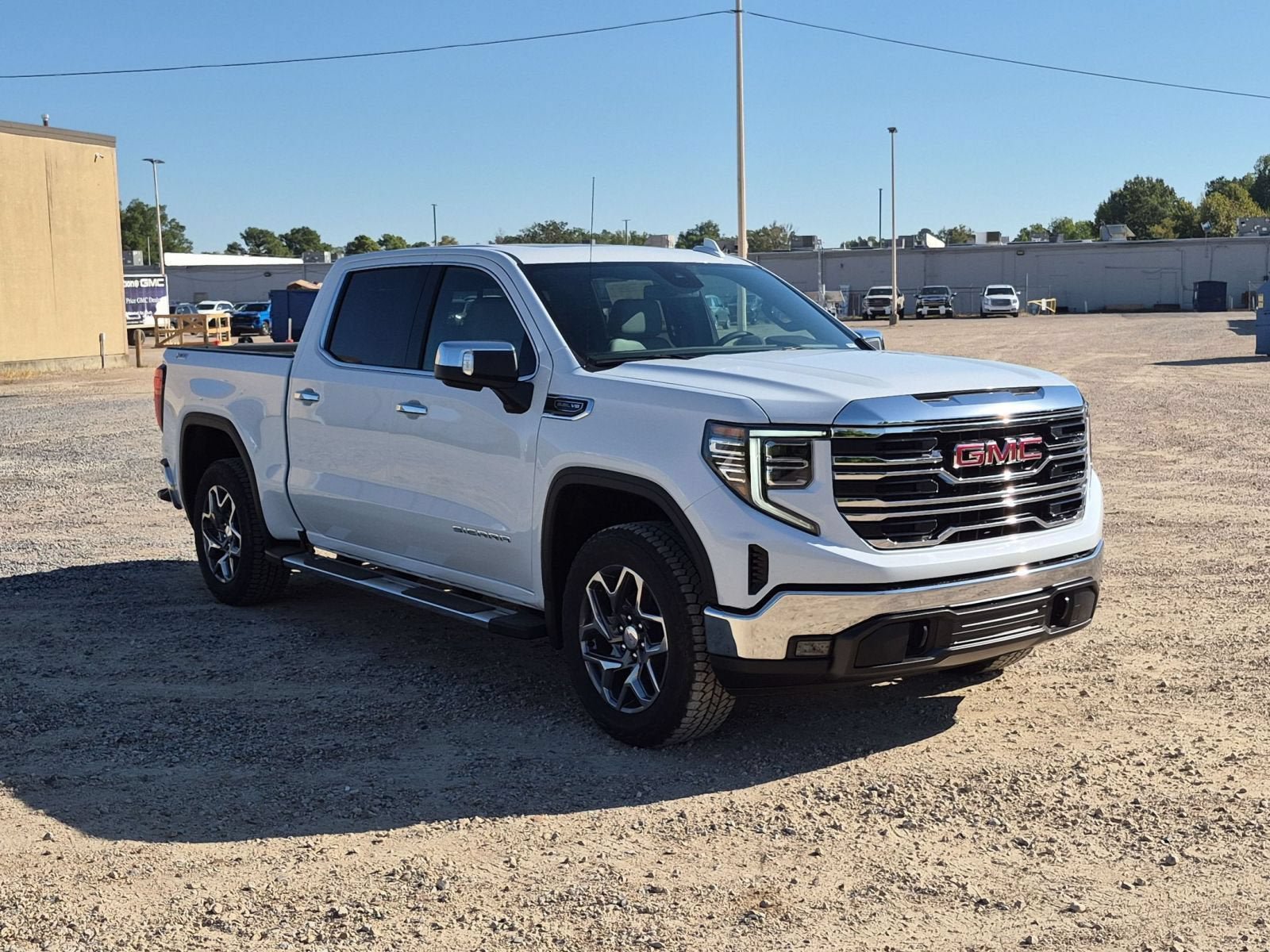 New 2026 GMC Sierra 1500 SLT w/ SLT Premium Package AWD/4WD image 8