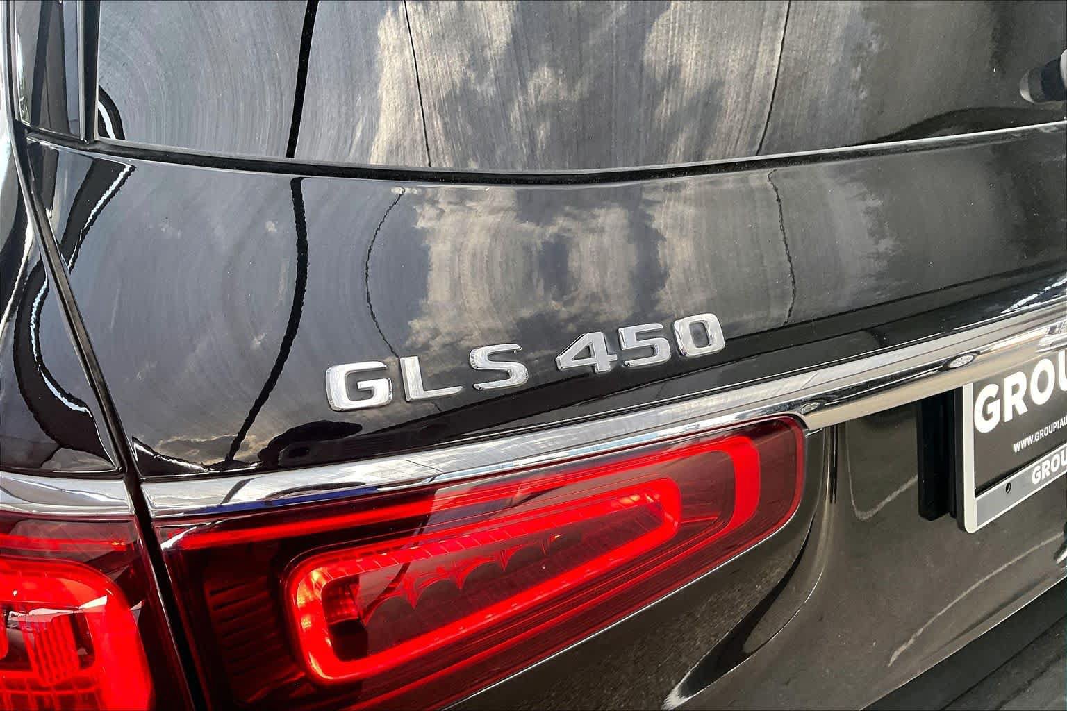 Used 2022 Mercedes-Benz GLS 450 4MATIC image 10