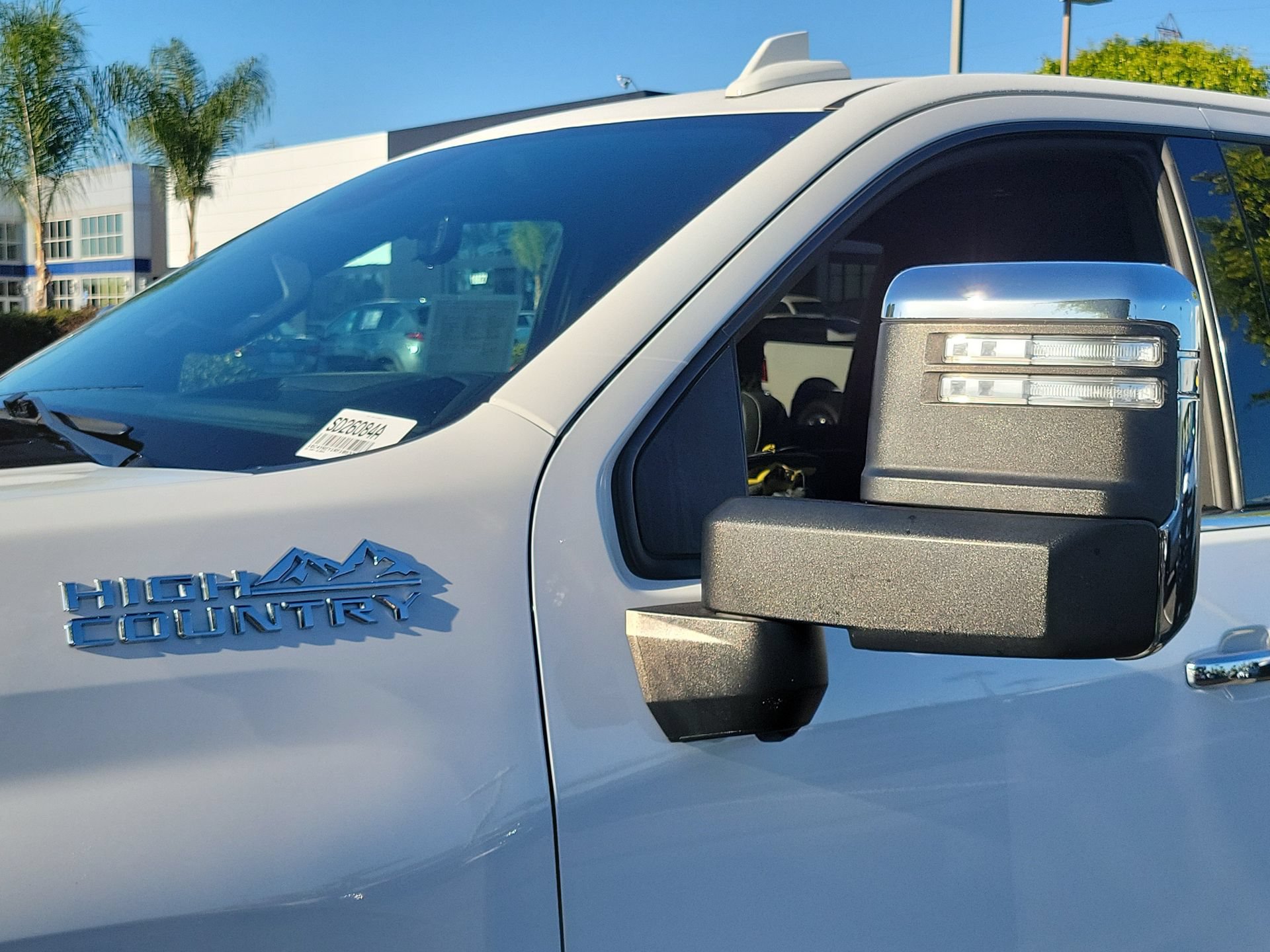 Used 2024 Chevrolet Silverado 2500 High Country w/ High Country Premium Package AWD/4WD image 8