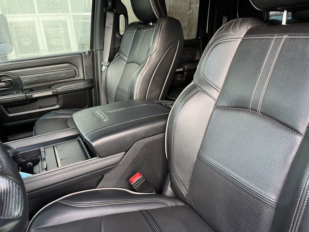 Used 2019 RAM 3500 Limited image 4