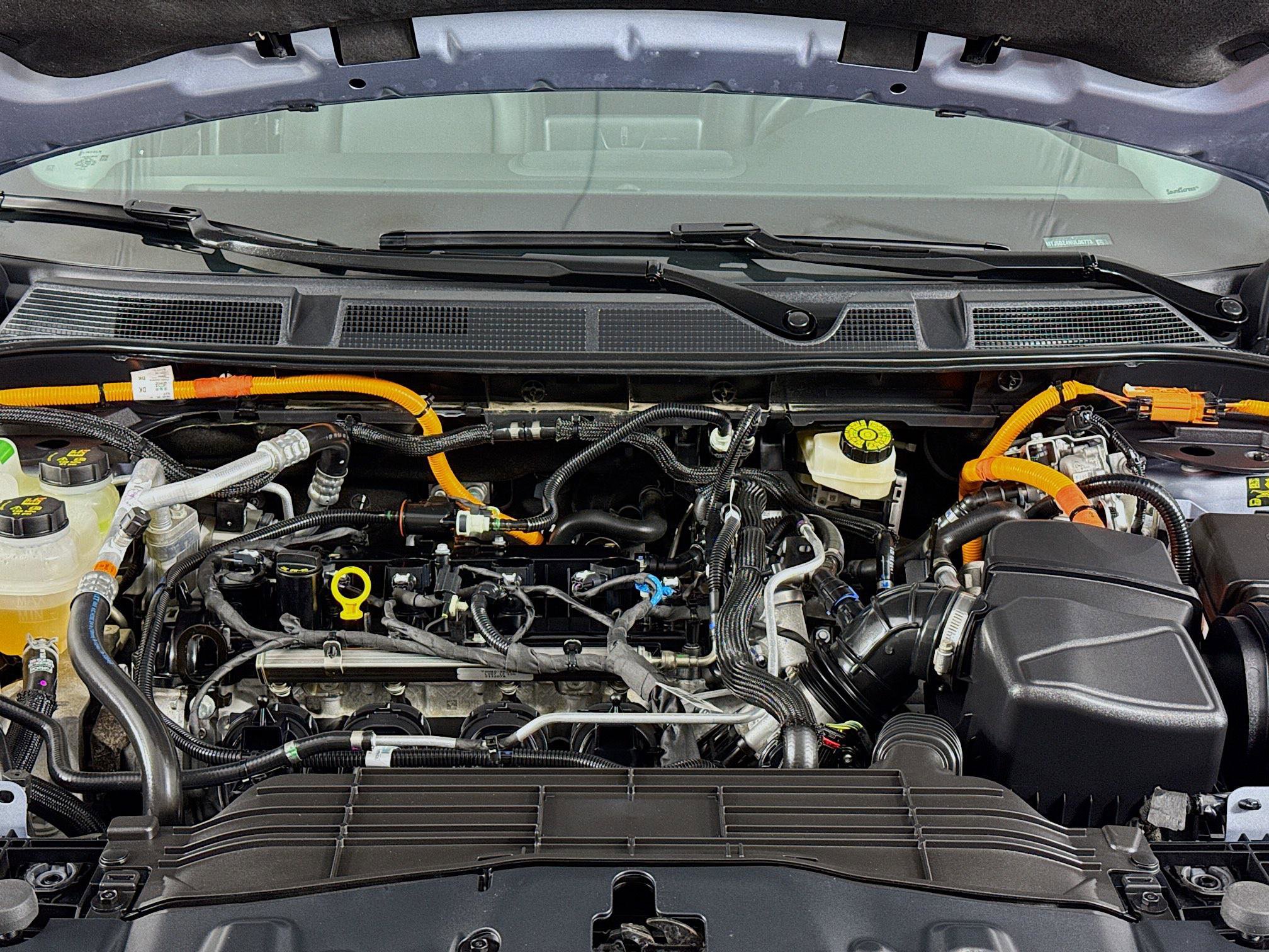 Used 2022 Lincoln Corsair Grand Touring w/ Towing Package image 14