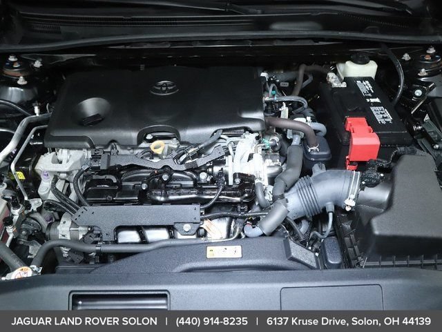 Used 2018 Toyota Camry SE w/ Moonroof Package FWD image 35