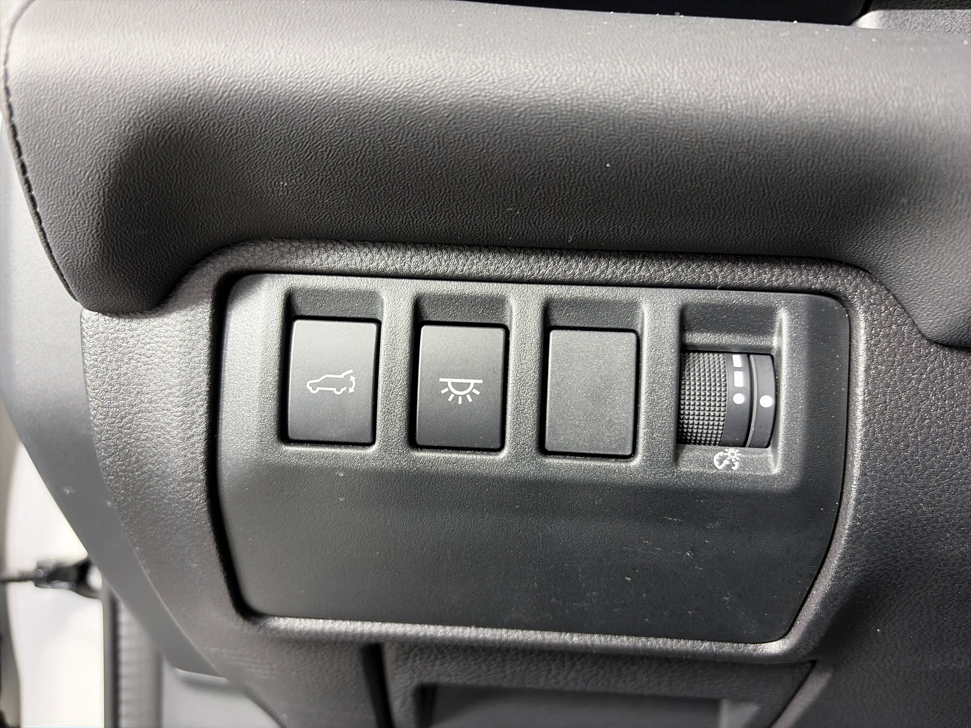 Used 2025 Subaru Ascent Onyx Edition AWD/4WD image 32