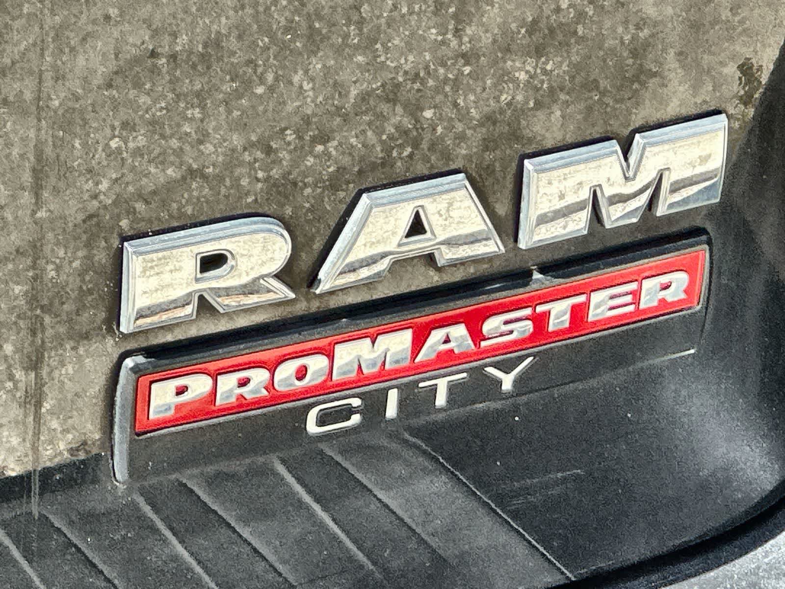 Used 2020 RAM ProMaster City SLT w/ Popular Equipment Group FWD image 14