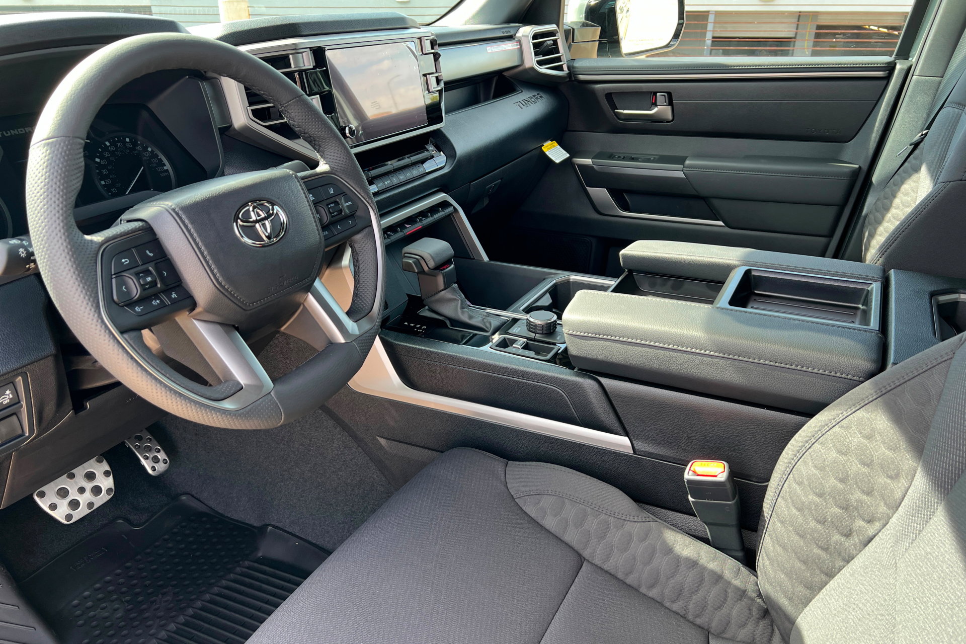 New 2026 Toyota Tundra SR5 AWD/4WD image 15