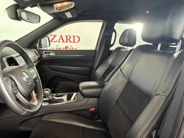 Used 2018 Jeep Grand Cherokee Altitude AWD/4WD image 11