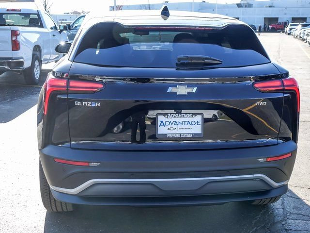 New 2026 Chevrolet Blazer EV LT AWD/4WD image 6