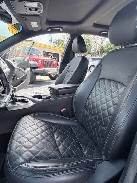 Used 2015 Kia Optima SX image 10