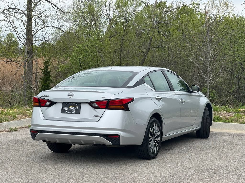 Certified 2024 Nissan Altima 2.5 SV AWD/4WD image 6