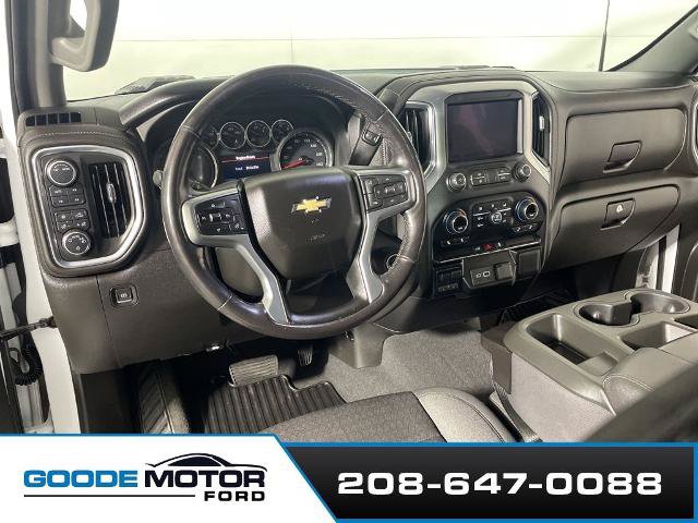 Used 2022 Chevrolet Silverado 2500 LT w/ Convenience Package AWD/4WD image 9
