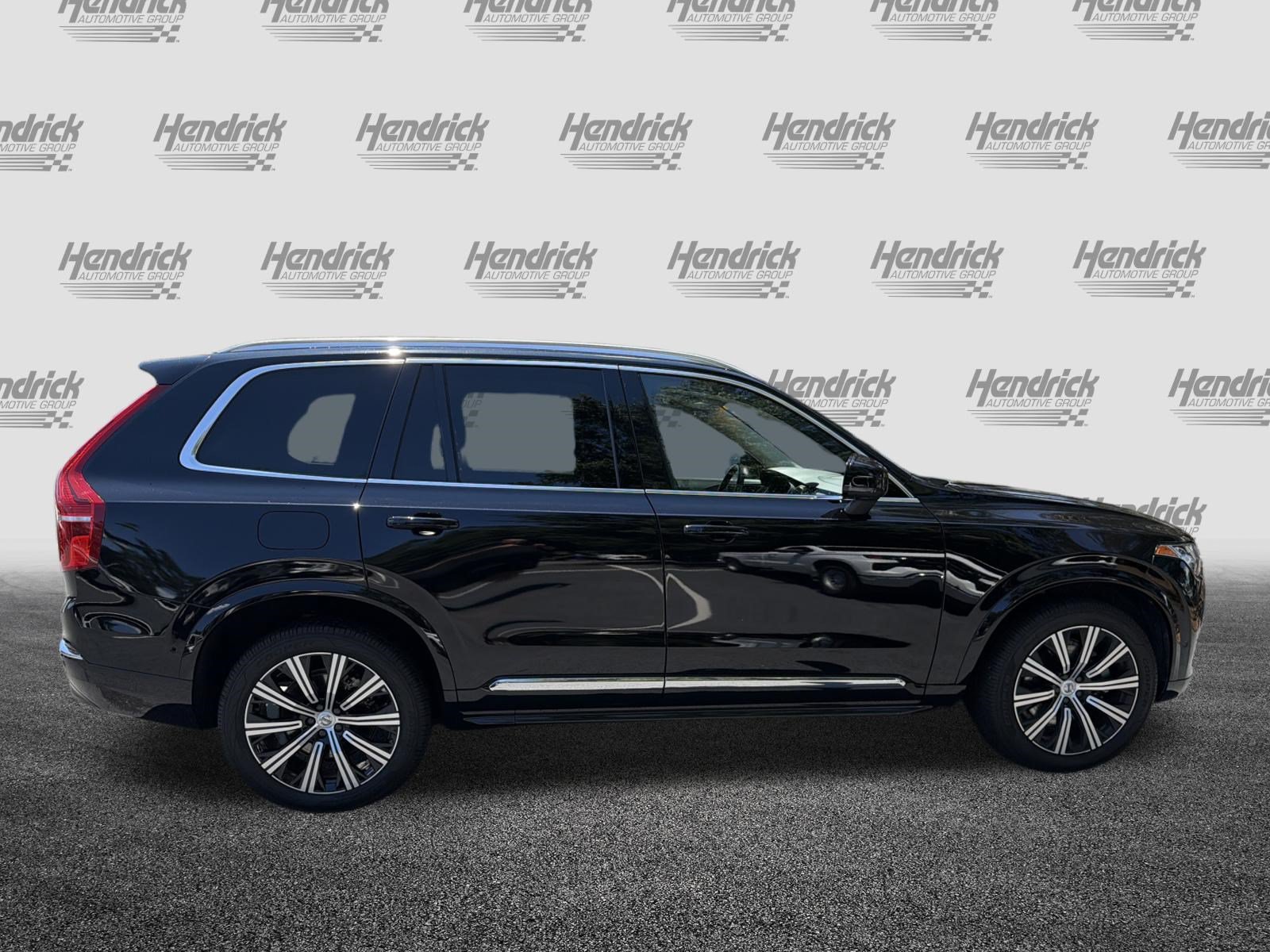 Used 2023 Volvo XC90 B6 Plus AWD/4WD image 10