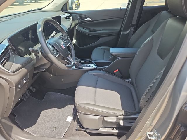 Used 2025 Buick Encore GX Preferred FWD image 18