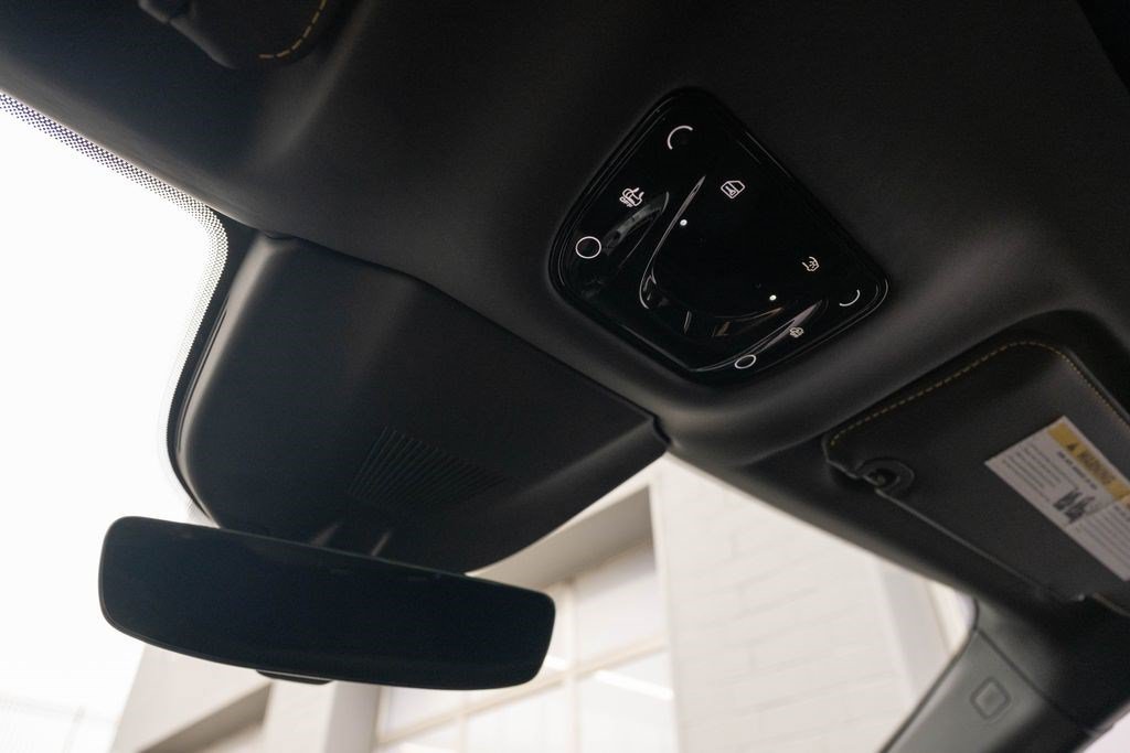 Used 2024 Ferrari Purosangue AWD/4WD image 52