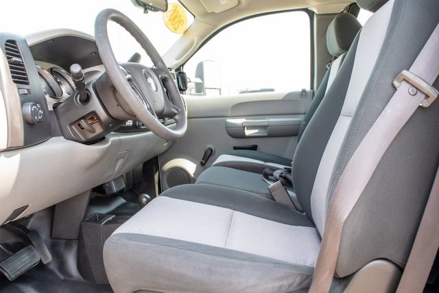 Used 2008 Chevrolet Silverado 3500 W/T AWD/4WD image 10