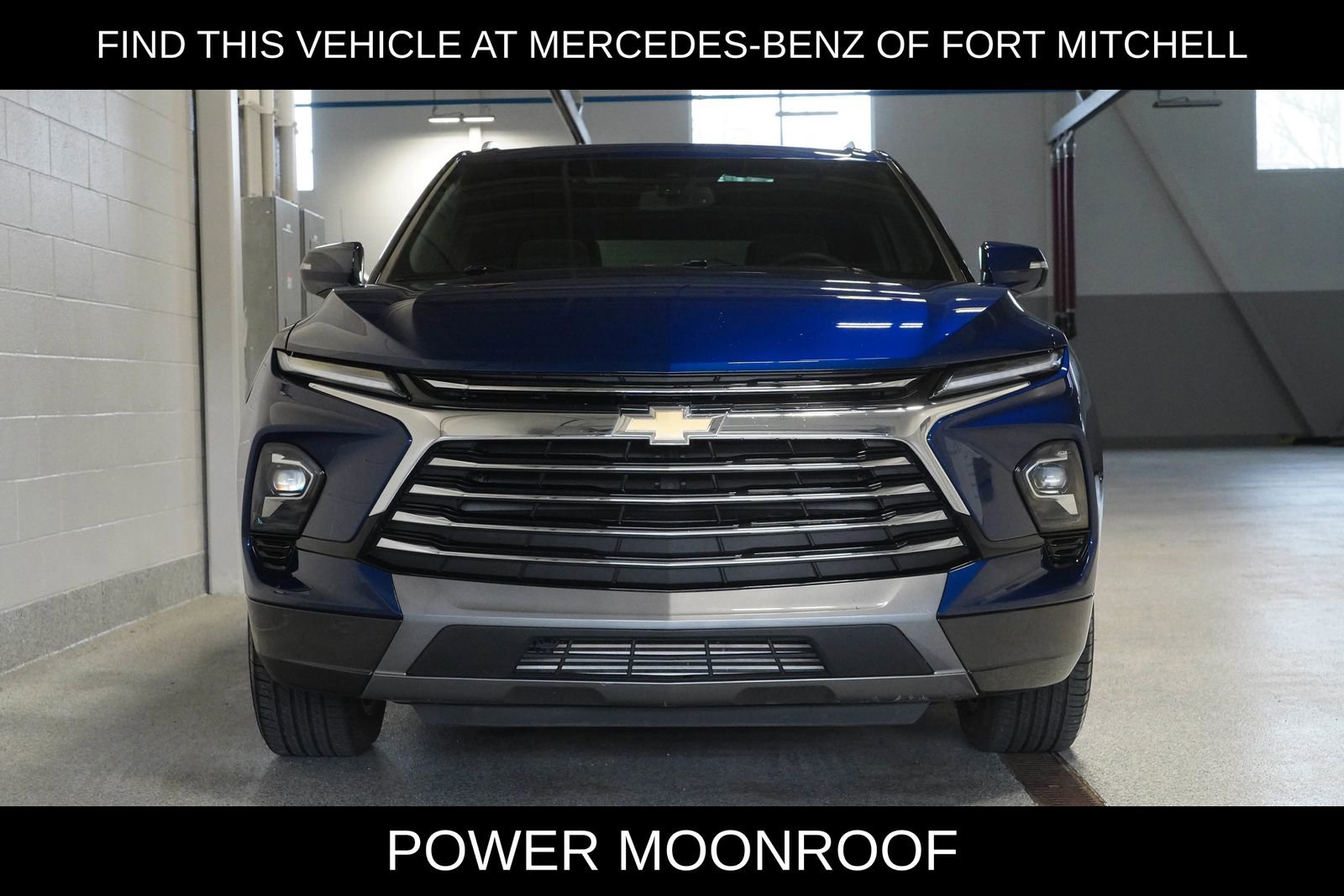 Used 2023 Chevrolet Blazer Premier image 2