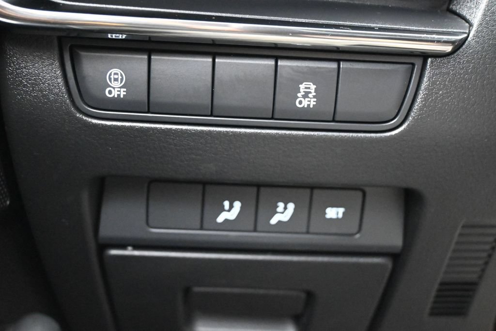 Used 2023 MAZDA MAZDA3 s FWD image 27