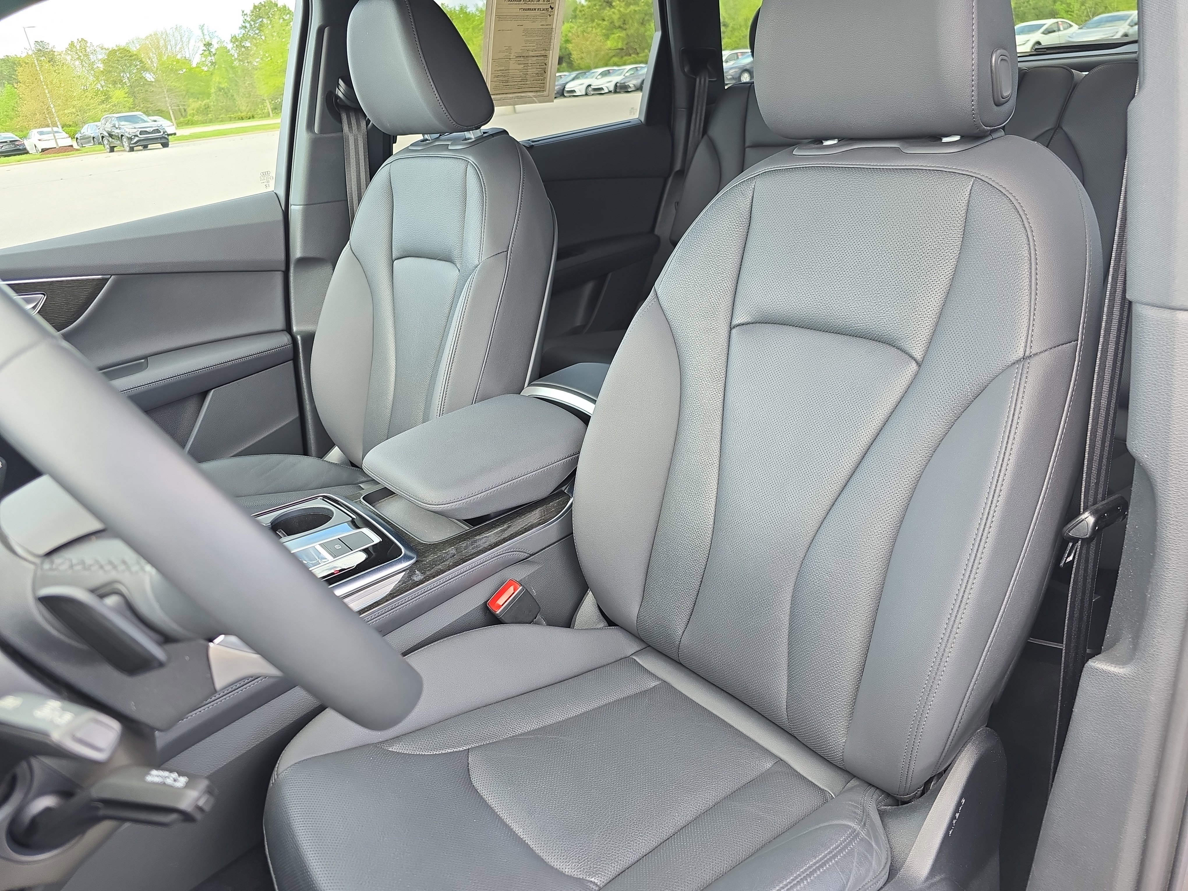 Used 2023 Audi Q7 2.0T Premium Plus w/ Premium Plus Package image 15