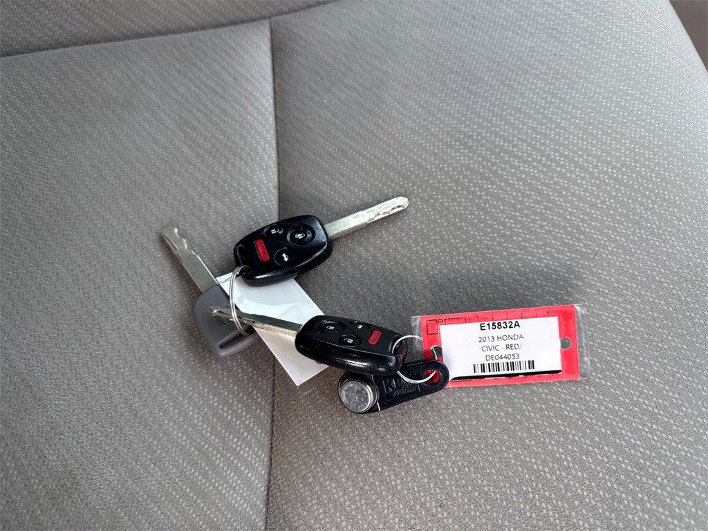 Used 2013 Honda Civic EX image 3