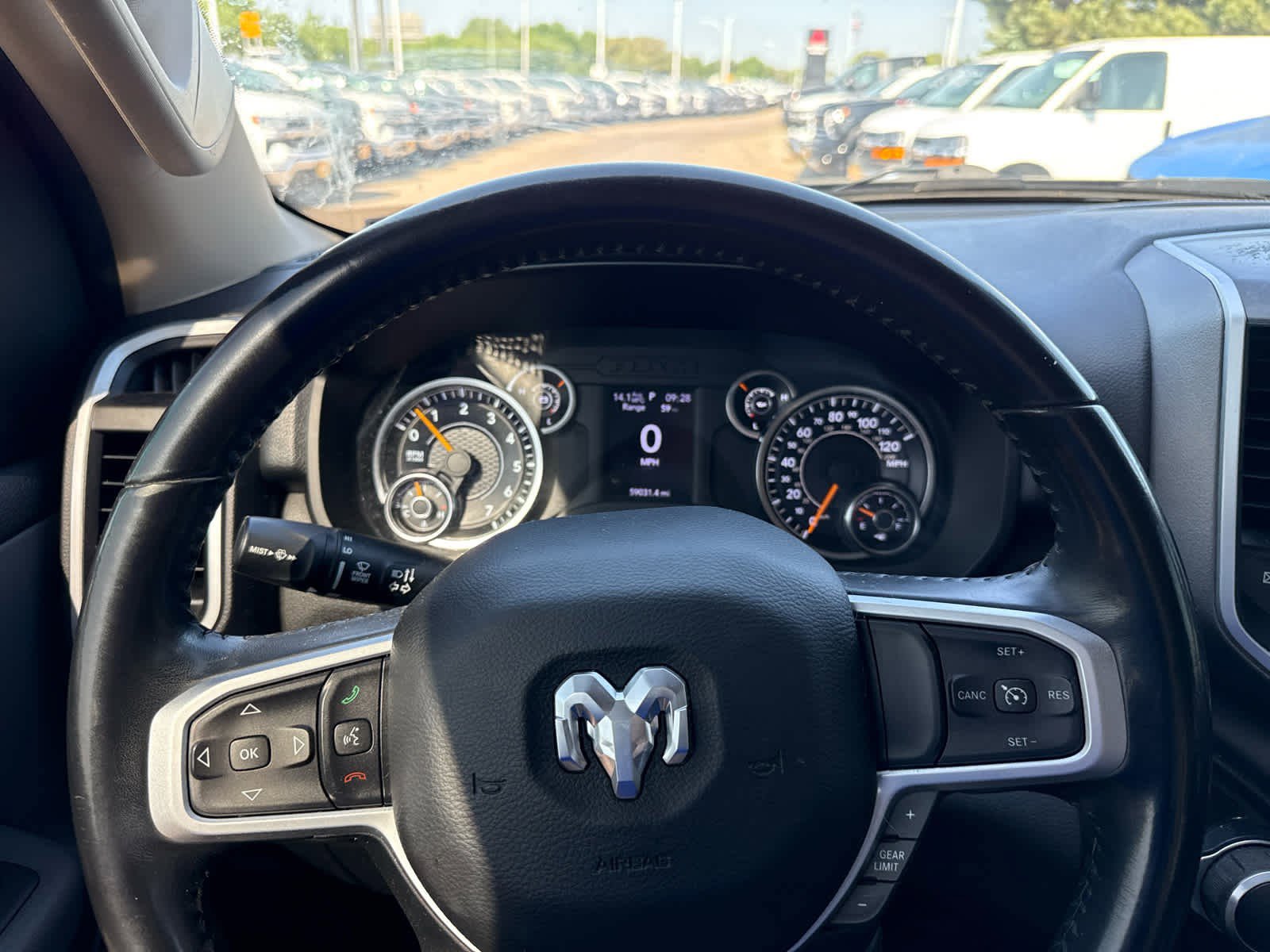 Used 2020 RAM 1500 Big Horn AWD/4WD image 11