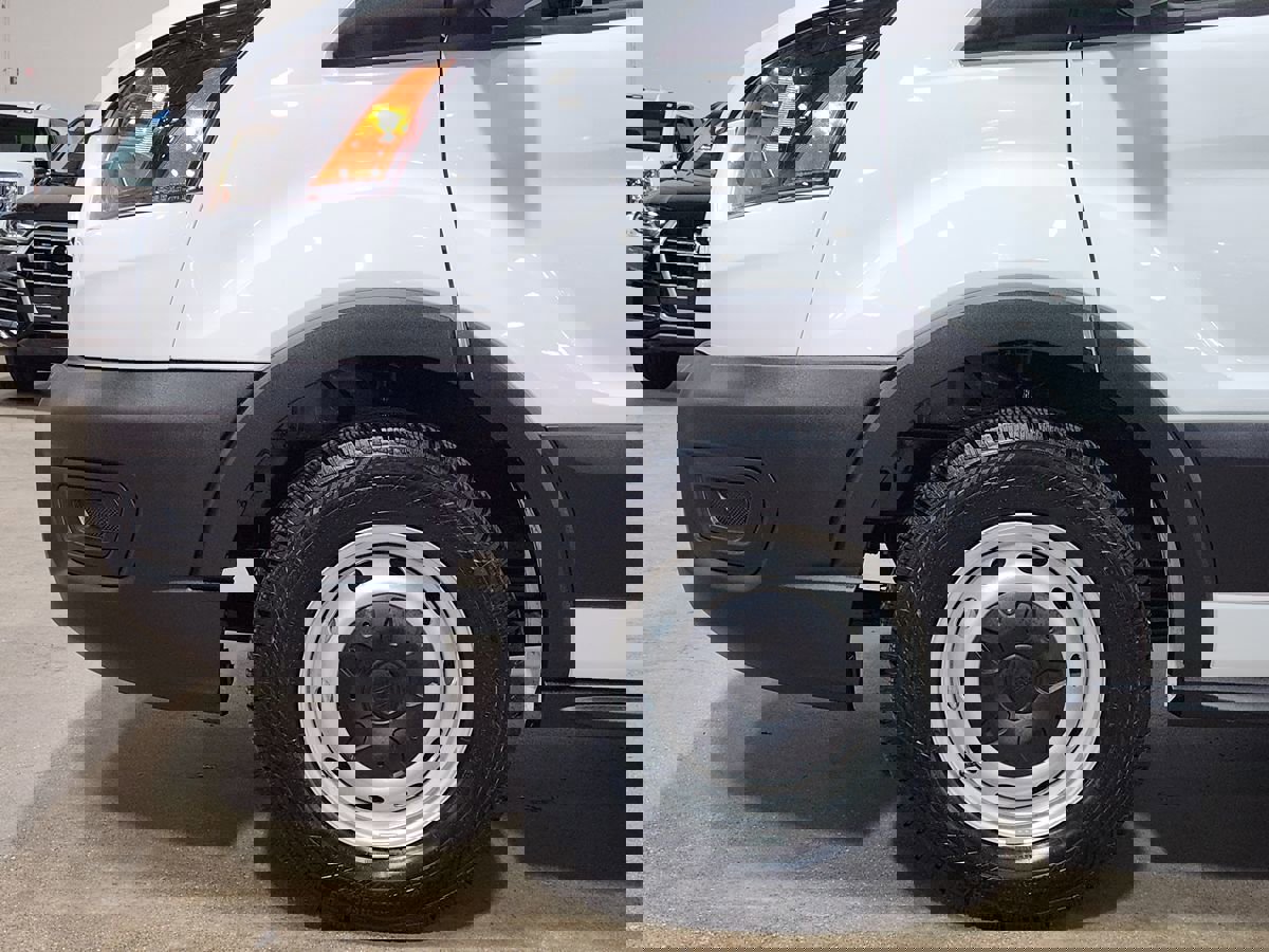 Used 2024 Ford Transit 350 XL image 6