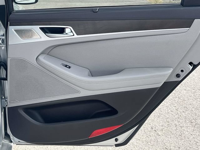 Used 2018 Genesis G80 5.0 Ultimate RWD image 25