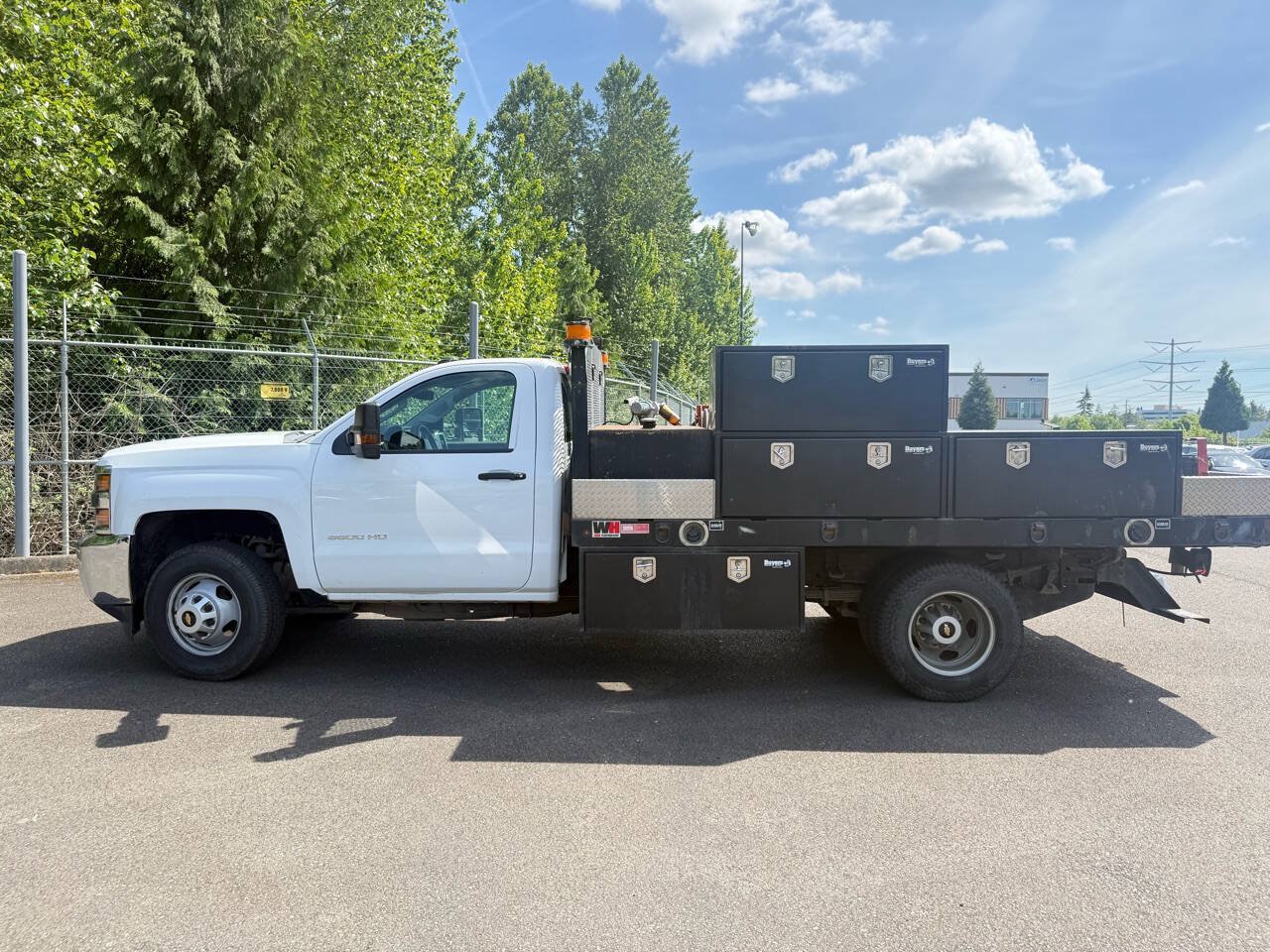 Used 2017 Chevrolet Silverado 3500 W/T w/ WT Convenience Package RWD image 4